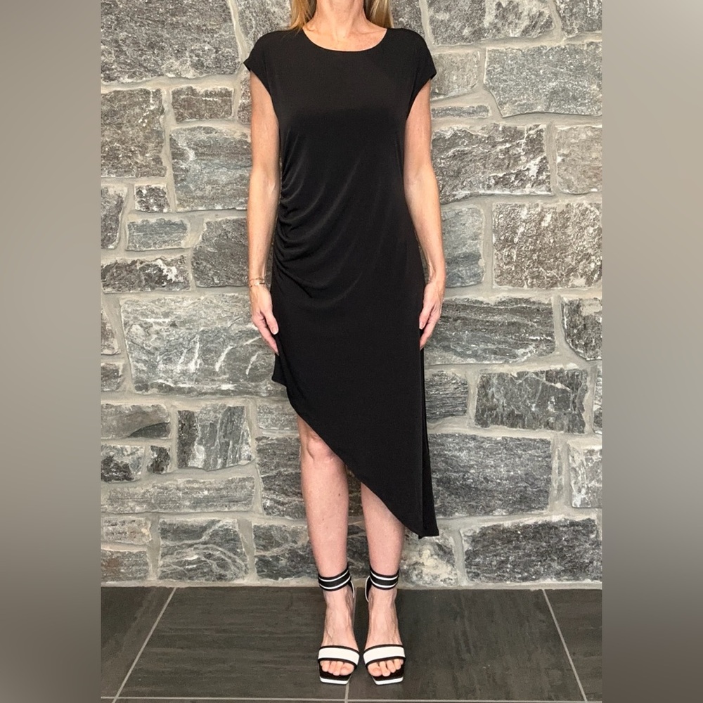 BCBGeneration Black Stretchy Asymmetrical Sheath Dress w/Side Ruching size Large
